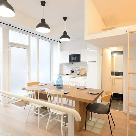 Apartament Design And Bright Flat Near Republique Paryż