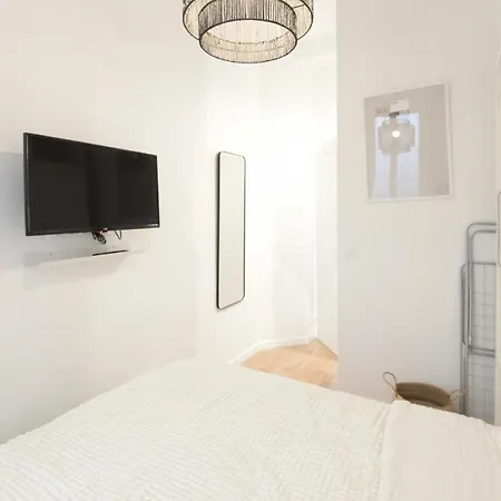Design And Bright Flat Near Republique Apartament *